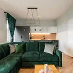 Apartment Horyzont Apartamenty- Studio- Sauna&fitness -baltycka 2- Sniadania *